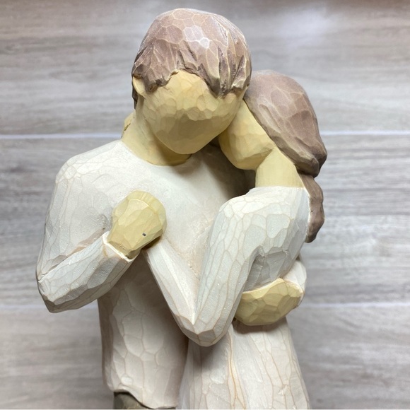 Willow Tree "Promise" Figurine - Picture 3 of 8